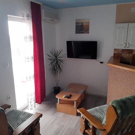 Apartmani Kalajevo Цриквеница Экстерьер фото